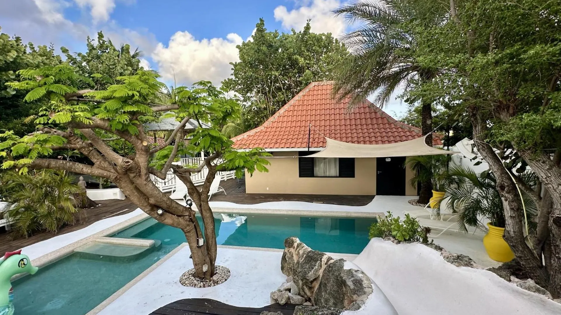 Guest house Yemaya Guesthouse Curacao Willemstad Curacao